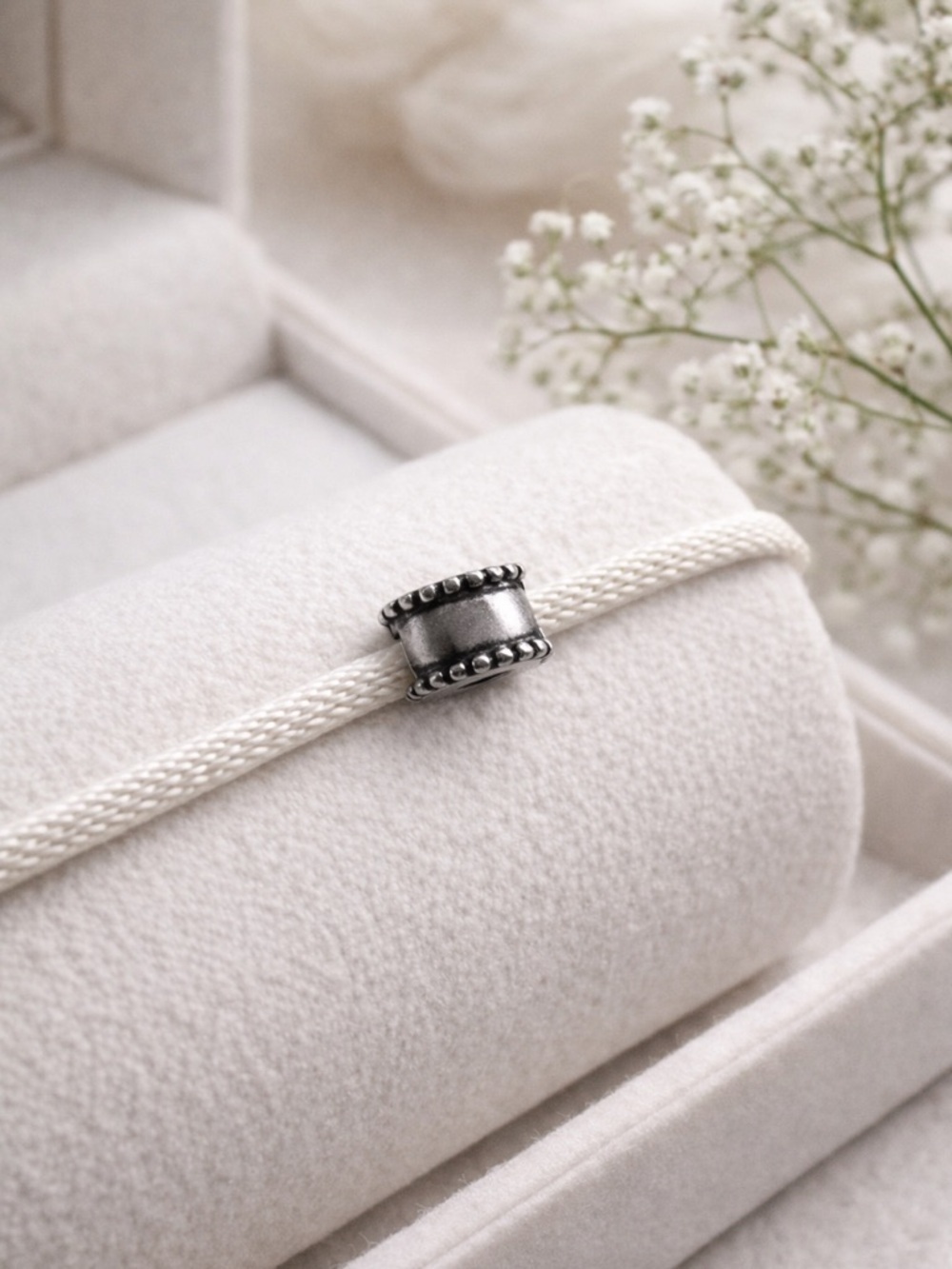 Pandora RETIRED Sterling Silver Beveled Clip Charm 790267